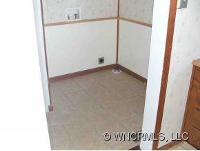35 Twin Acres Drive - Photo 9
