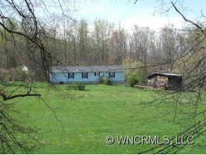 35 Twin Acres Drive - Photo 10