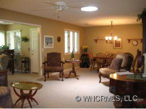 144 Derbyshire Dr. - Photo 3