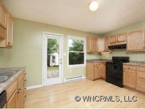 4 LOUISVILLE PLACE - Photo 4