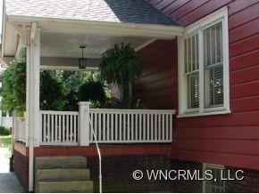 34 Gracelyn Road - Photo 2