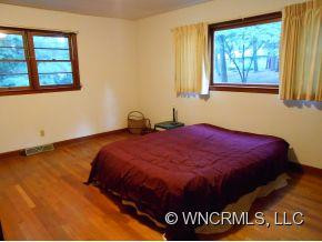 314 Armstrong Avenue - Photo 9