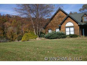 276 Grand Oaks Drive - Photo 2