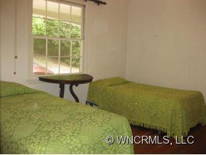 15 Diana Drive - Photo 3
