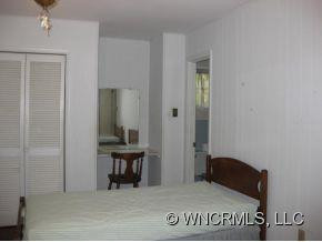 15 Diana Drive - Photo 4