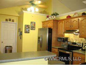 4 Spicewood Court - Photo 4
