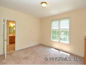 9 OZARK SPRINGS LANE - Photo 15