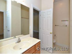 9 OZARK SPRINGS LANE - Photo 20