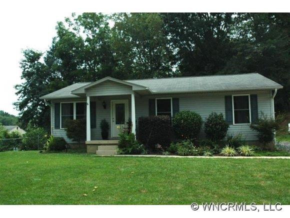 6 Fernwood Avenue