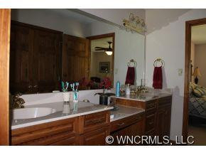 4 Tanager Court - Photo 10