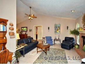 203 THISTLEDOWN COURT - Photo 3