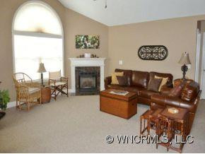 33 Mountain Meadow Circle - Photo 2