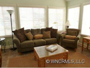 33 Mountain Meadow Circle - Photo 3