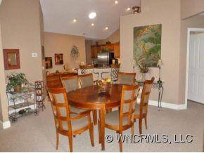 33 Mountain Meadow Circle - Photo 4