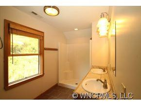 879 Lost Cove Road - Photo 16