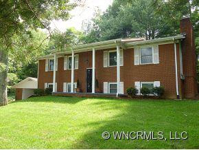 1832 Howard Gap Road - Photo 2