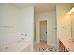 1310 Heathbrook Circle - Photo 12