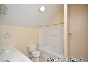 1310 Heathbrook Circle - Photo 16