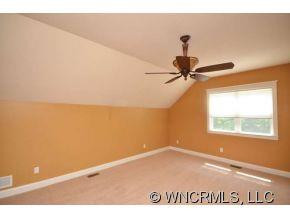 1310 Heathbrook Circle - Photo 18