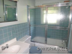 319 Longview - Photo 11