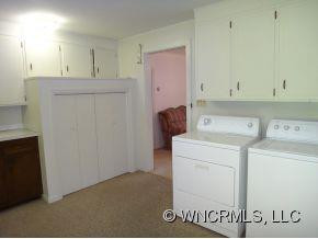 319 Longview - Photo 14