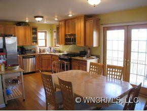 16 Skyview Court - Photo 2