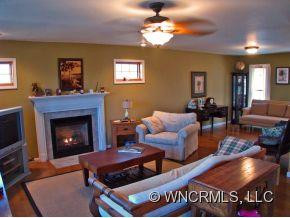 16 Skyview Court - Photo 3