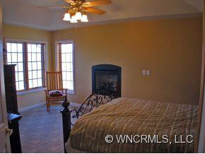 16 Skyview Court - Photo 9