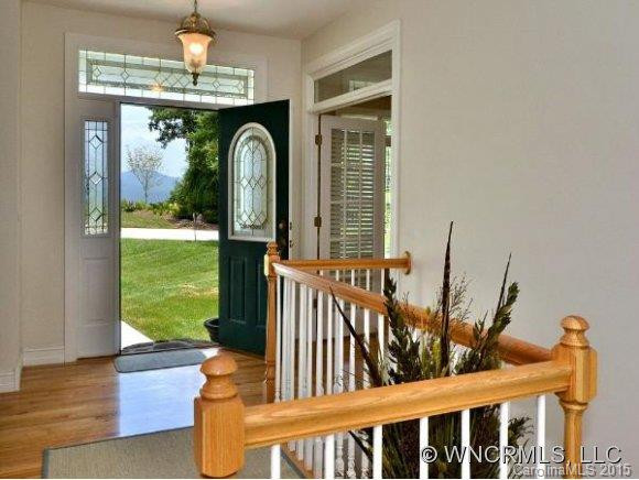 108 STONEGATE DRIVE - Photo 2