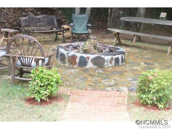 1125 Centennial Road - Photo 3