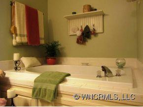 2080 Deep Woods Dr - Photo 13