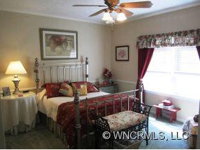 2080 Deep Woods Dr - Photo 10