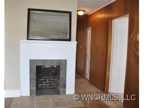 109 Flanders Avenue - Photo 2