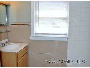 109 Flanders Avenue - Photo 6