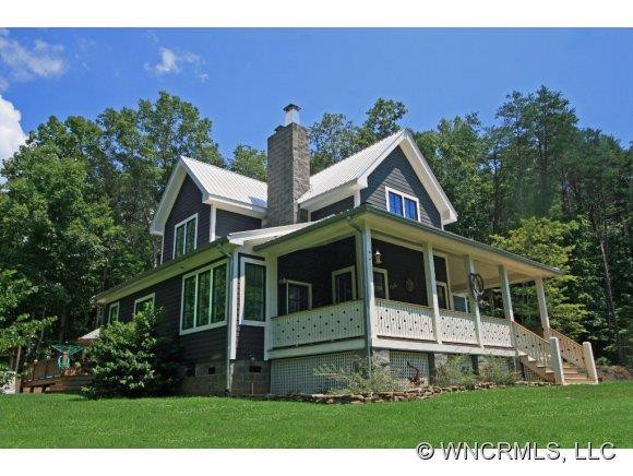 203 Lucky Horse Lane