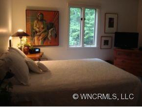 1371 Cantrell Mountain Rd - Photo 9