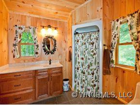 227 SPELLBOUND ROAD - Photo 14