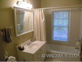 224 Sanctuary Drive - Photo 12