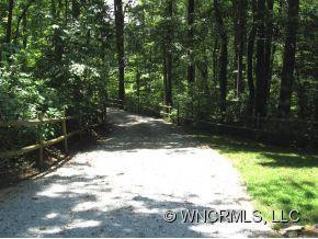 135 Polly's Court - Photo 5