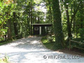 135 Polly's Court - Photo 6