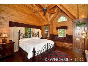 580 Flying Hawk Trail - Photo 11
