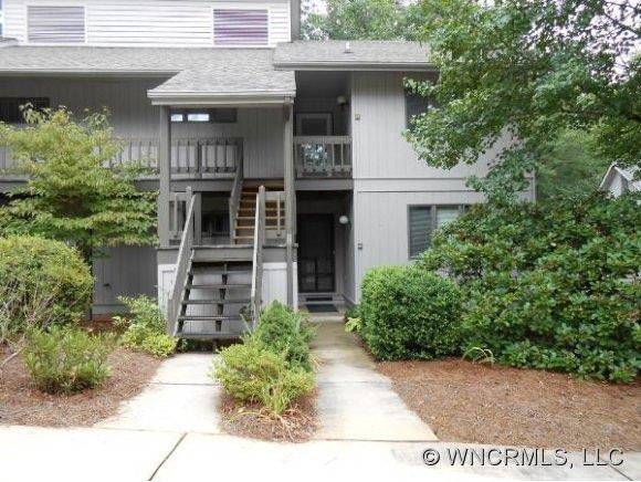 4-B CEDARWOOD DRIVE