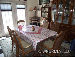 164 Kennedy Road - Photo 4