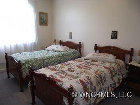 164 Kennedy Road - Photo 8