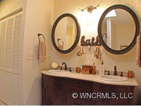 83 Dalonigei Court - Photo 10