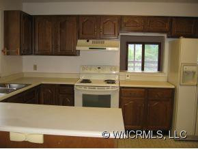 305 Piney Mountain Drive, J-1 - Photo 4