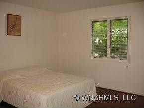 305 Piney Mountain Drive, J-1 - Photo 9