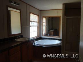 2111 Thickety Rd - Photo 11