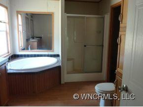 2111 Thickety Rd - Photo 12
