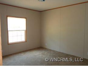 2111 Thickety Rd - Photo 14